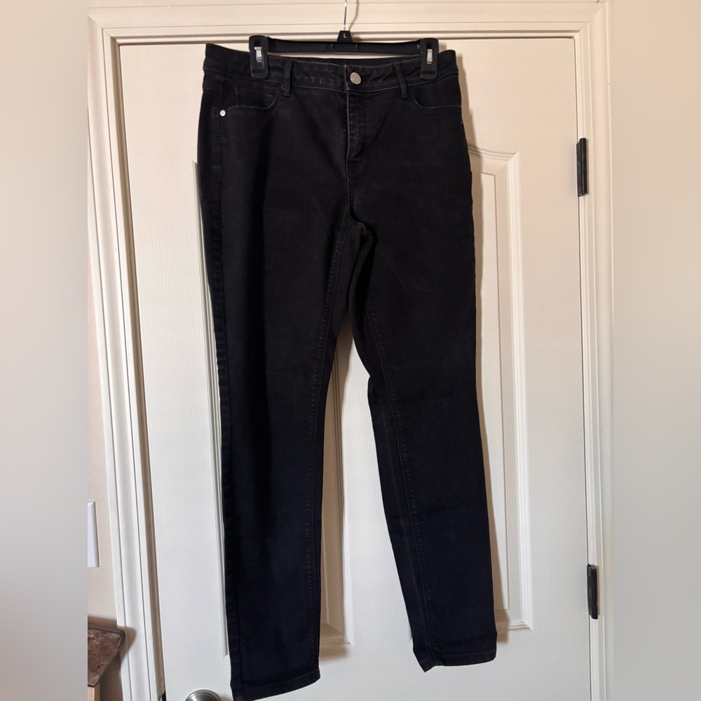 Simply Vera Vera Wang Women's 12 Black Skinny Straight Leg Jeans